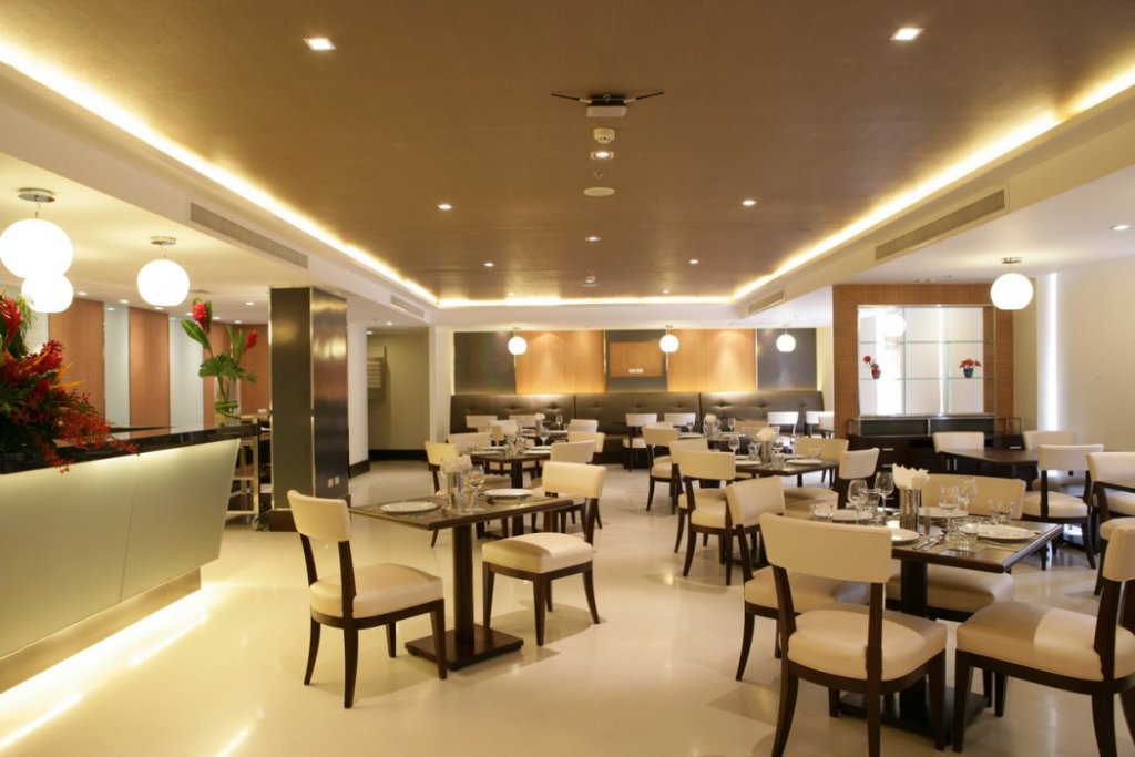 Adelphi Grande Sukhumvit 16