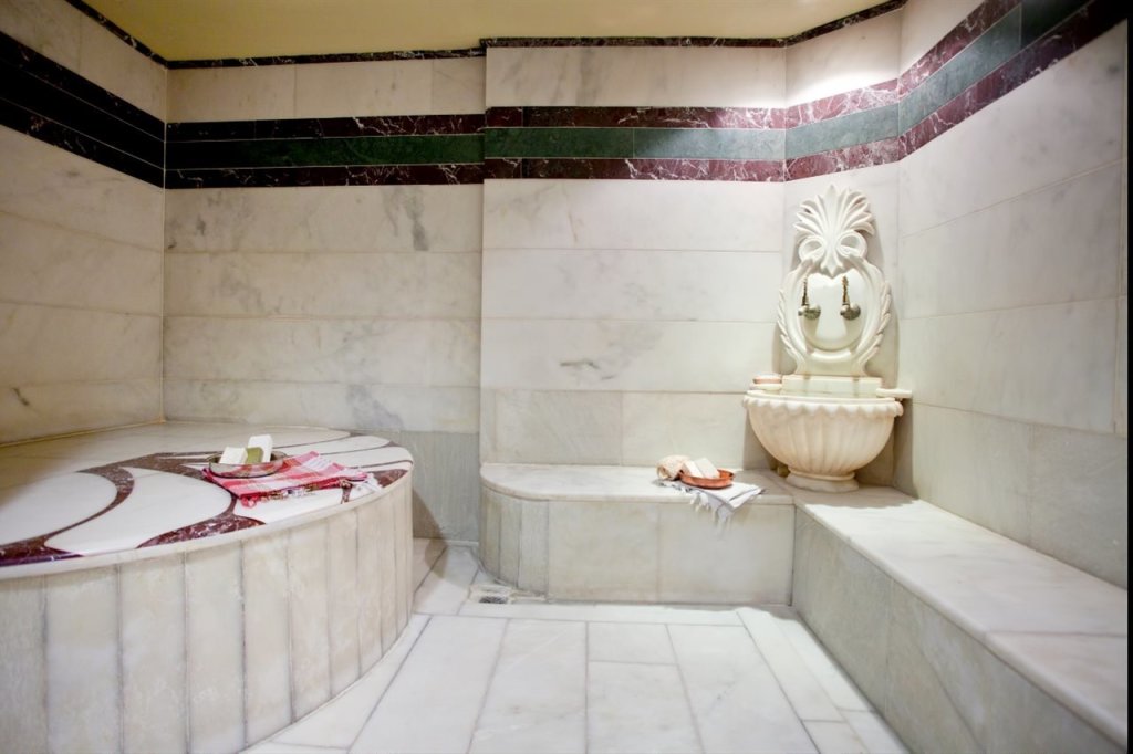 Oran Hotel 13