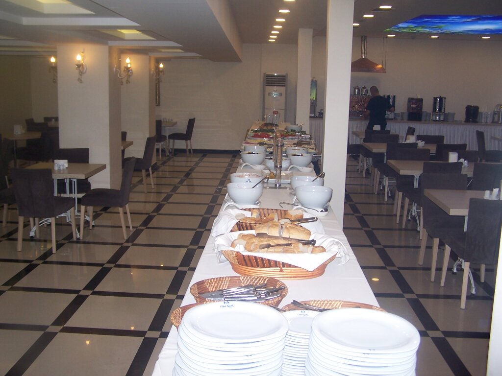 Kecik Hotel 1