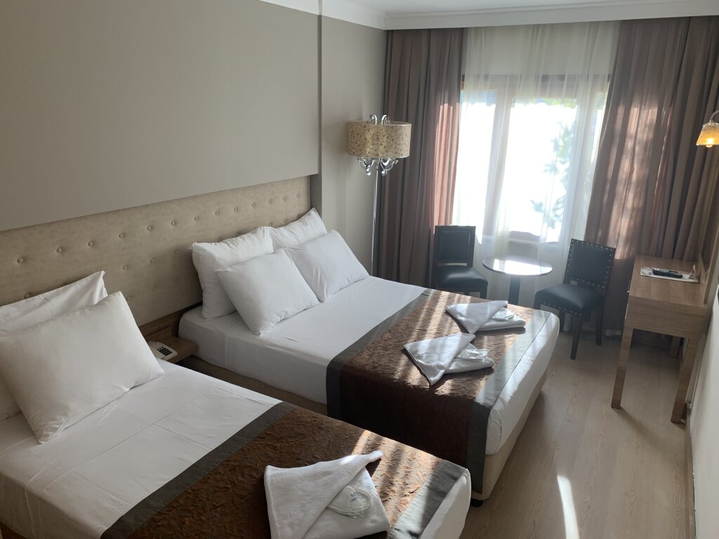 Kecik Hotel 19