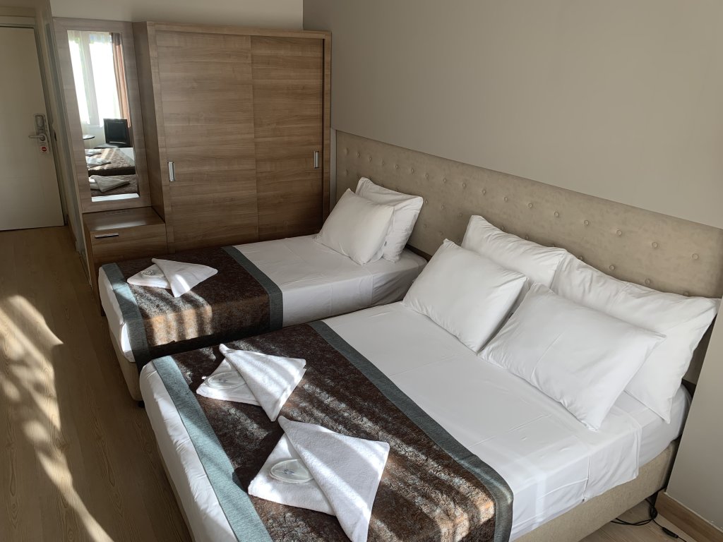 Kecik Hotel 7