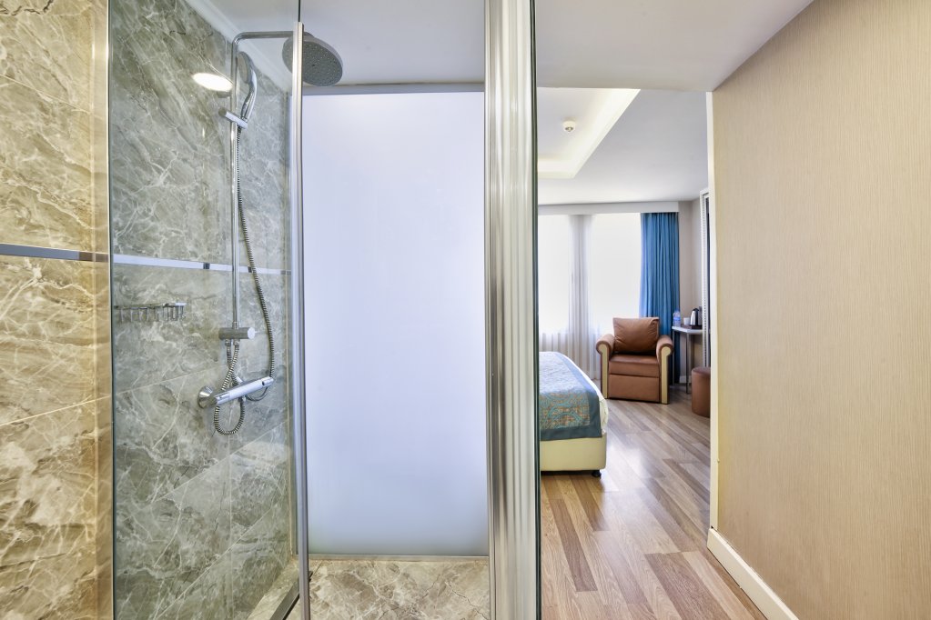 Great Fortune Hotel & SPA 14