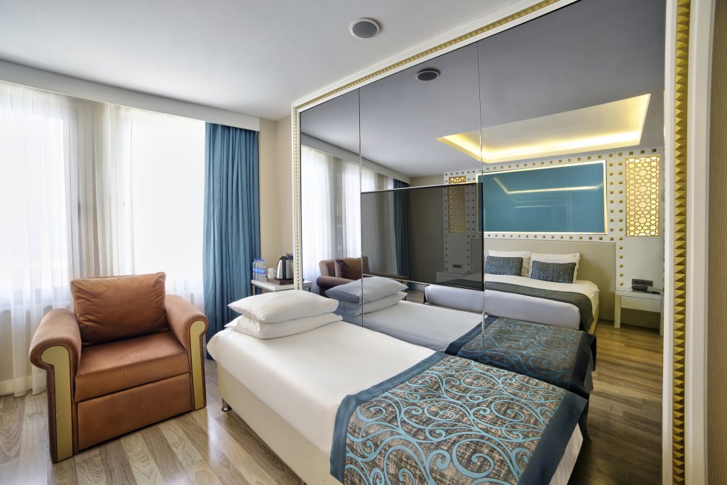 Great Fortune Hotel & SPA 18