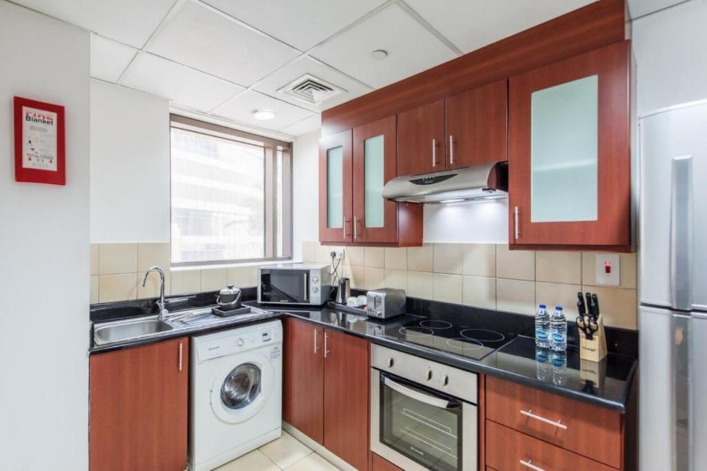 Suha JBR Hotel Apartments , Jumeirah Beach Residence 10