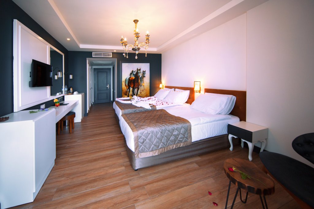 Sey Beach Hotel & Spa Hotel 11