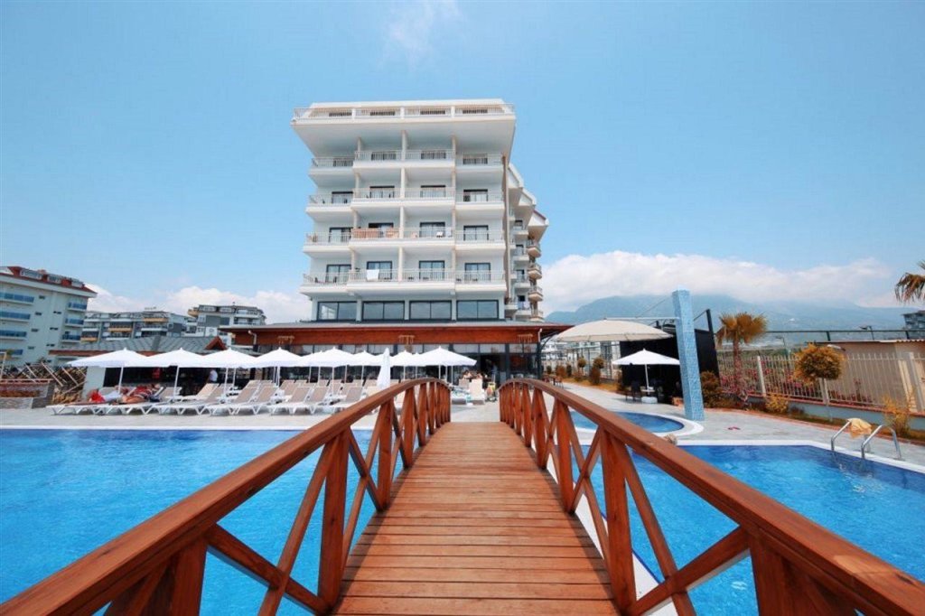 Sey Beach Hotel & Spa Hotel 4