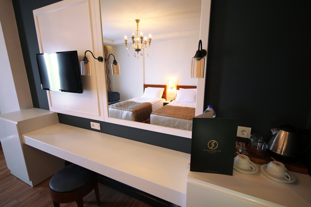 Sey Beach Hotel & Spa Hotel 8